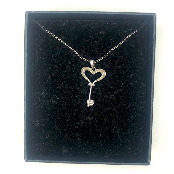 Jewelry - Stirling Silver Key to My Heart Pendant